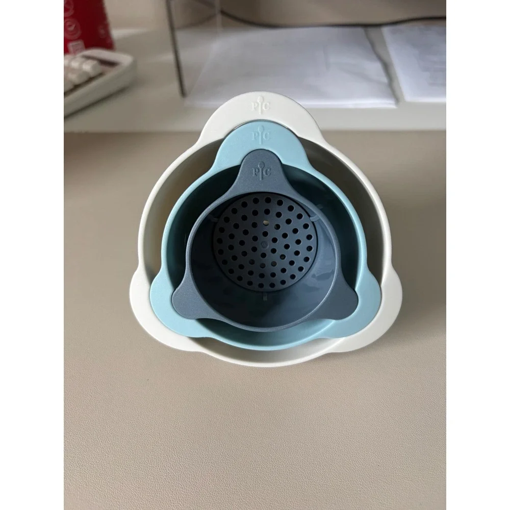 Pampered Chef Funnels With Strainer Set 100911 Blue White Nesting Kitchen Tools